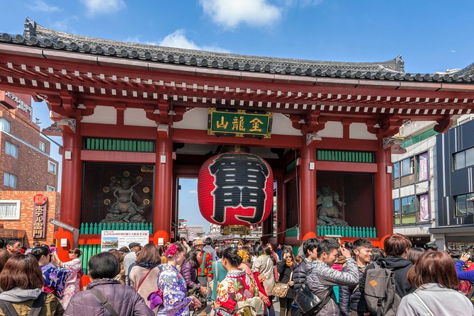1-Day Tokyo Bus Tour - The coach ride stops: Akihabara, Ueno, and the Tokyo that sits between icons