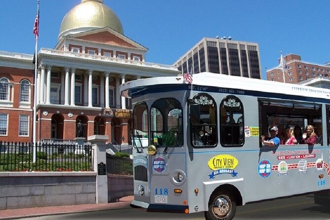 1 or 2 Day HOP-ON & HOP-OFF Narrated Trolley Tour of Boston - Driver Narration vs. Recorded Audio: How to Get the Best Experience
