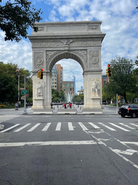 #1 Six Hour Bus Tour and Boat Ride By The Statue of Liberty - Wall Street to Battery Park: The Downtown Route to the Boat