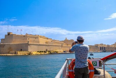 2-Day Hop-On Hop-Off Bus + Harbour Cruise Pass - How the Hop-On Hop-Off North & South Routes Work