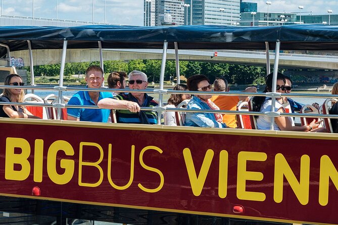 24-hour Hop-On Hop-Off with Ferris Wheel and River Cruise - Audio commentary and Wi‑Fi: why these small things matter on a moving day