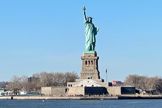 6 hour Bus tour and 1 hour Boat Ride by the Statue of Liberty - The 9:30am start: where you meet and how the pacing works