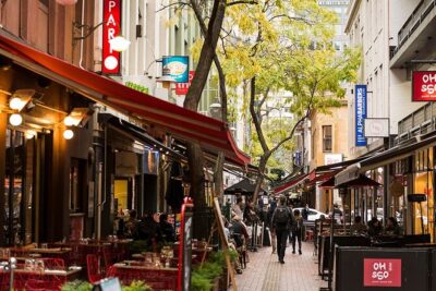 A Taste of Melbourne: Laneways, Boroughs, Bites and Brews Tour - Hosier Lane street art and Royal Botanic Gardens views