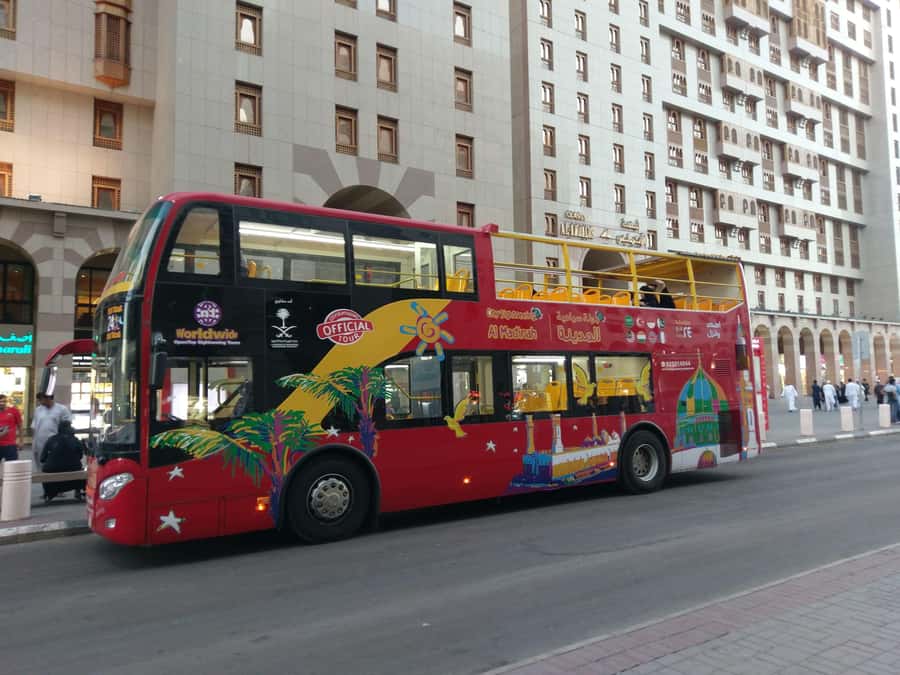 Al Madinah: City Sightseeing Hop-On Hop-Off Bus Tour - Should You Book This Hop-On Hop-Off Bus Tour?