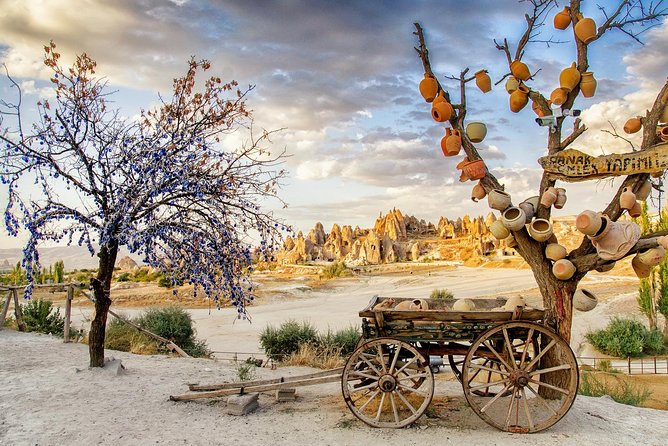 Alanya: Cappadocia 2 Day Guided Bus Tour incl. Hotel - Guides and group pacing: usually smooth, but quality can vary