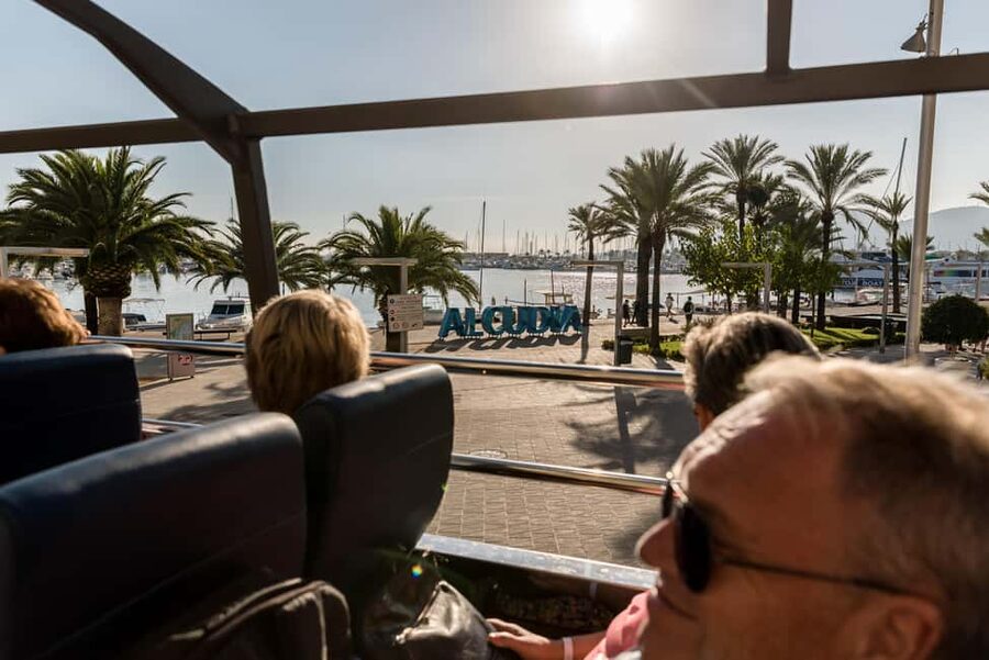 Alcudia: ALCUDIA City TOUR Open Top Bus, open-top bus tour - Luxury residential roads and what the guide does with them