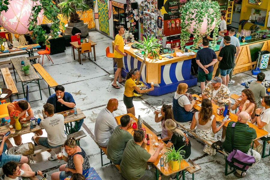 Amsterdam: Guided Craft Beer Brewery Bus Tour with Tastings - Getting There From Central Station: Ferry to Overhoeksplein