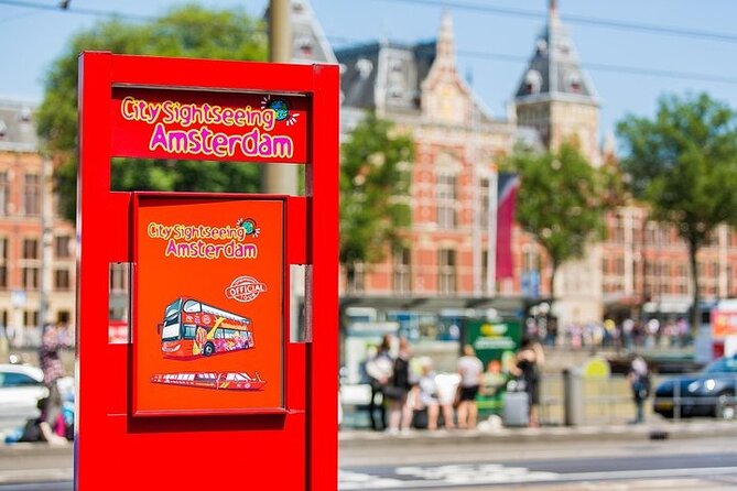 Amsterdam Hop-On Hop-Off 24h or 48h Bus and Boat Option - Audio commentary, WiFi, and the app: make the tech work for you