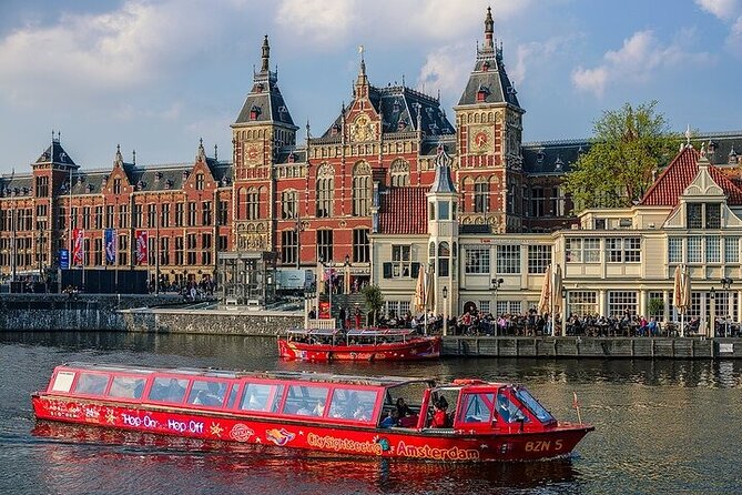 Amsterdam Hop-On Hop-Off 24h or 48h Bus and Boat Option - The bus loop stops: what each area gives you