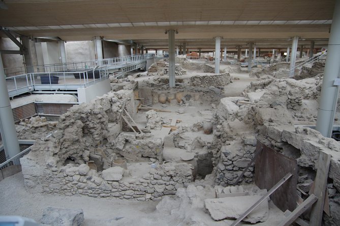 Archaeological Bus Tour to Akrotiri Excavations & Red Beach - Who this tour fits best (and who should reconsider)