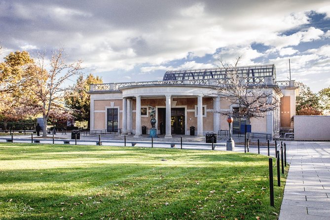 Arlington National Cemetery Hop-On Hop-Off Tour - Practical Tips for a More Meaningful Visit