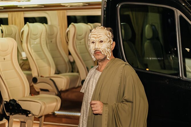 Athens: Greek Theatre Sightseeing Bus Tour - What’s included on board: wine, water, and snacks