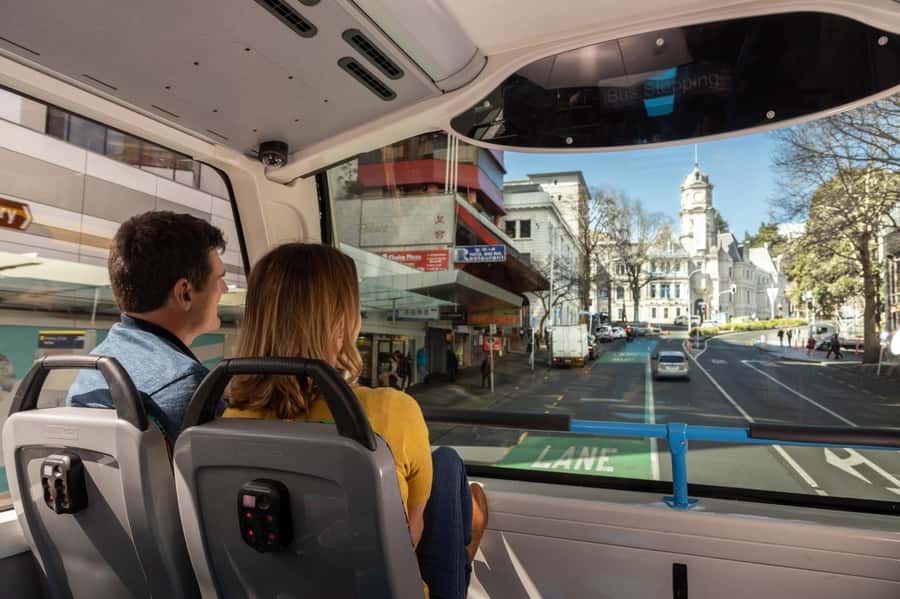 Auckland: Hop-On Hop-Off Explorer Bus Ticket - Commentary, WiFi, and audio apps: what you actually hear on board