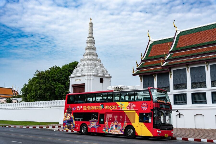 Bangkok: City Sightseeing Hop-On Hop-Off Bus Tour - Pattaya Floating Market and the theme-park cluster