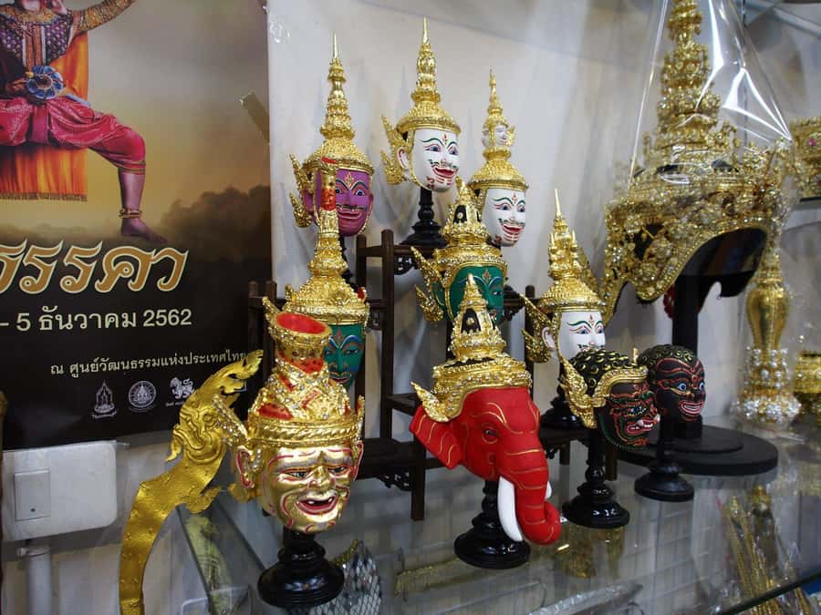 Bangkok: Full-Day Hop-On Hop-Off Walking Tour Mini Group - Talad Noi river viewpoints: where the day breathes