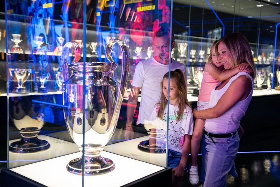 Barcelona Hop-On Hop-Off Bus and FC Barcelona Immersive Tour - Key points you’ll care about