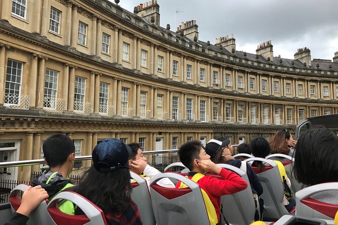 Bath Tootbus Hop-on Hop-off Sightseeing Bus Tour - City Tour: Bath’s most recognizable sights, arranged for easy access