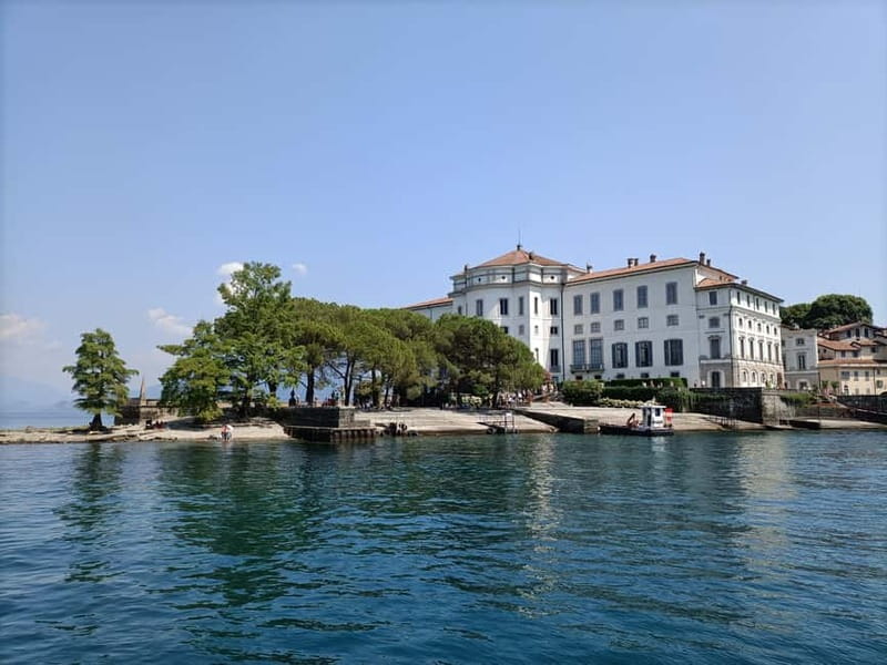 Baveno: Hop-On Hop-Off Boat Tour to 3 Borromean Islands - Isola Madre: English gardens and the Palazzo Borromeo complex