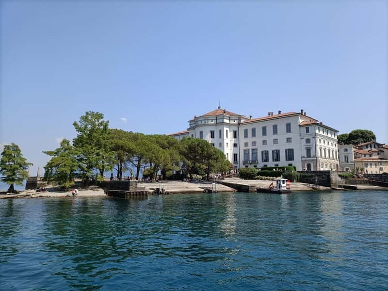 Baveno: Tour Hop-on Hop-off Isola Bella e Isola Pescatori - Key points to know before you board