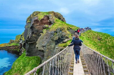 Belfast: Giant's Causeway Tour and 2-Day Open Top-Bus Tour - The Morning Run: Leaving Belfast City Hall at 8:45 AM