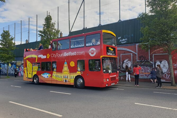 Belfast Hop-on Hop-off Tours - Timing and practical tips: crowds, guide styles, and a 6pm wraparound