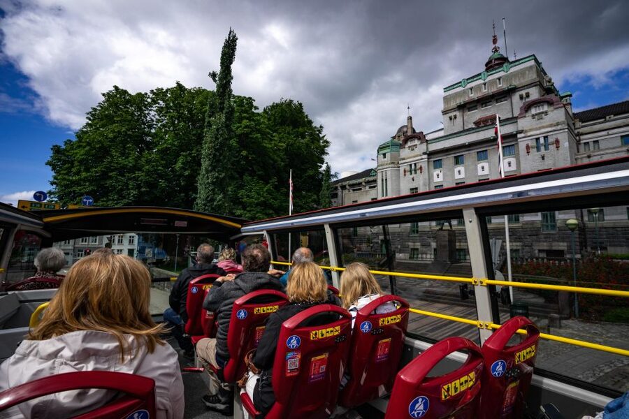 Bergen: City Sightseeing Hop-On Hop-Off Bus Tour - Should you book, or just walk Bergen?