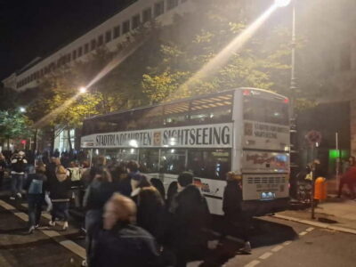 Berlin: Bus Tour by Night with Live Commentary - Where to meet on Kurfürstendamm and how to get the best seat