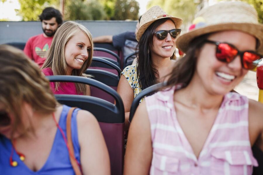 Berlin: City Sightseeing Hop-On Hop-Off Bus Tour - Using the City Sightseeing app, headphones, and free Wi-Fi