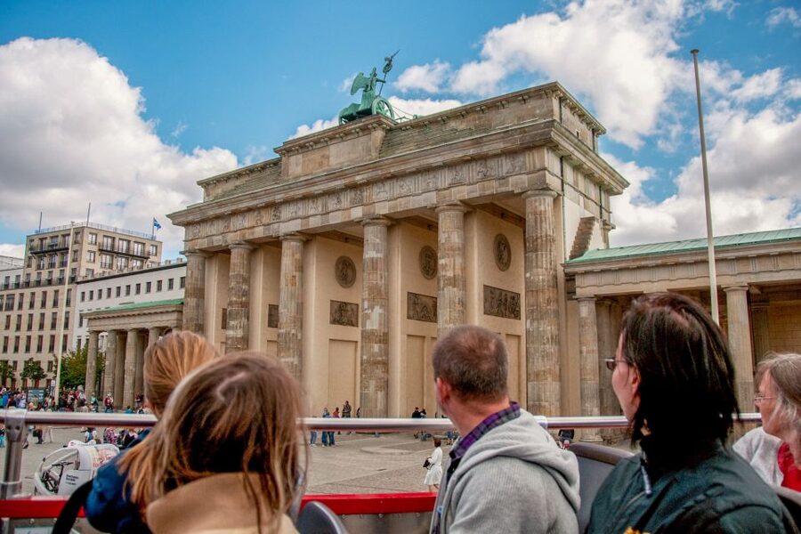 Berlin: City Sightseeing Hop-On Hop-Off Bus Tour - Timing, frequency, and how to avoid wasted waiting