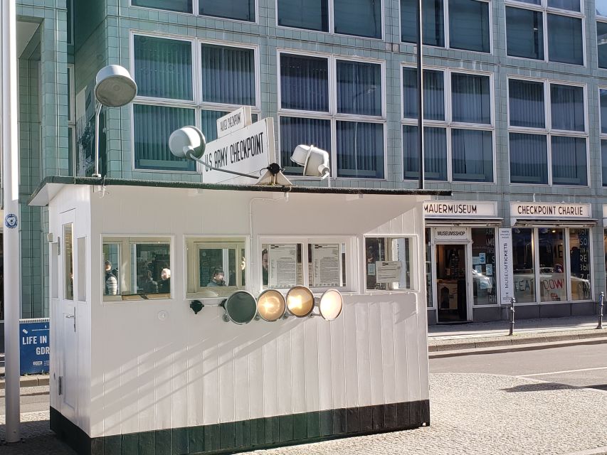 Berlin: Highlights of the City - a Private Bus Tour - Potsdamer Platz and Tiergartenviertel: Modern Berlin Meets the Past