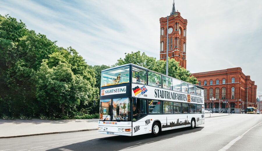 Berlin: Hop-on Hop-off Bus Tour with Live Commentary - Where you can start matters more than you think