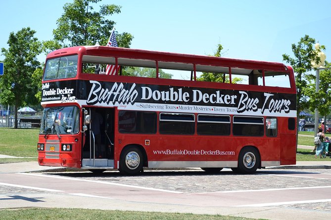 Best of Buffalo Double Decker Bus Tour - Buffalo City Hall and Niagara Square: short stop, strong payoff