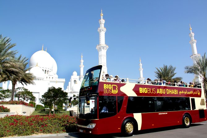 Big Bus Abu Dhabi Hop-On Hop-Off with Sheikh Zayed Mosque Tour - Sheikh Zayed Grand Mosque tour: the main event (and the dress rehearsal)