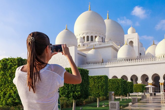 Big Bus Abu Dhabi Hop-On Hop-Off with Sheikh Zayed Mosque Tour - Red Route: a stop-by-stop way to read Abu Dhabi