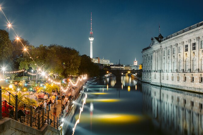 Big Bus Berlin Panoramic Night Tour by Open-Top Bus - Berlin Wall Memorial and Prenzlauer Berg: the sober finish plus a calmer neighborhood