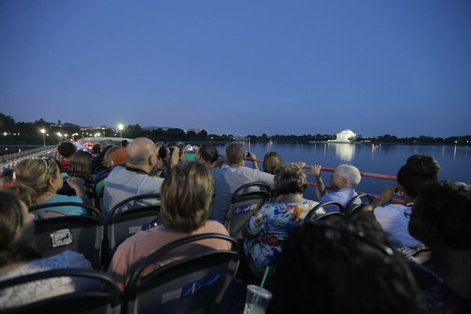 Big Bus DC: Monuments & Memorials Night Tour by Open-top Bus - The Lincoln Memorial steps stop: 15 minutes that make the whole tour feel worth it