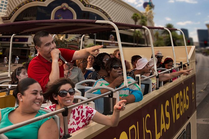 Big Bus Las Vegas: Hop-On Hop-Off Sightseeing Bus Tour - Timing Reality Check: Buses, Waits, and Traffic