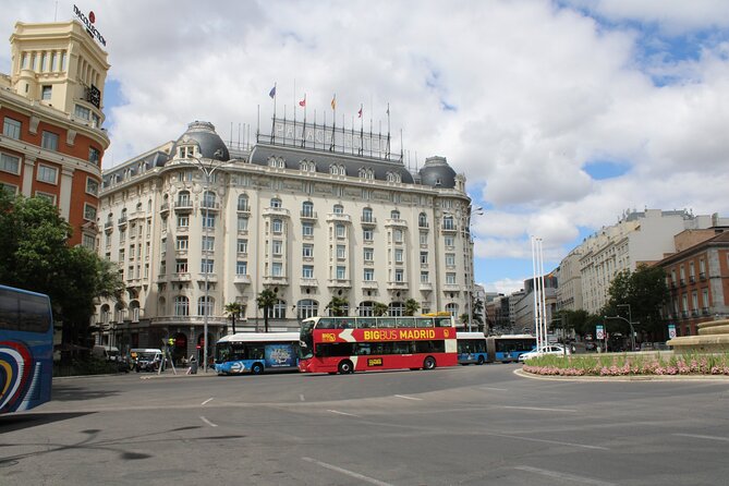 Big Bus Madrid Panoramic City Tour - Retiro, San Francisco el Grande, Almudena, and Las Ventas: Big Landmarks at a Glance