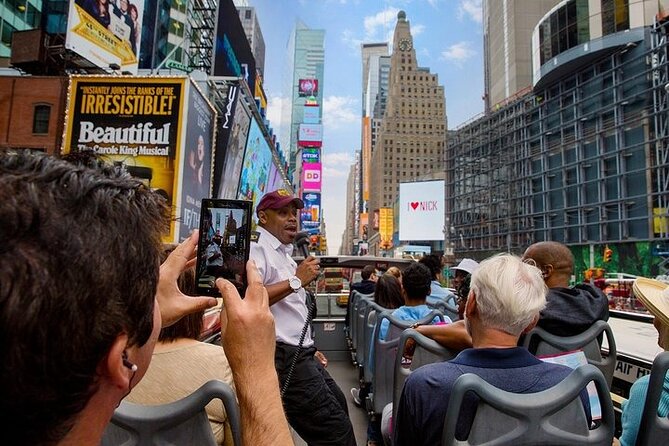 Big Bus NYC: Hop-On Hop-Off Sightseeing Tour by Open-top Bus - How the Big Bus NYC hop-on hop-off setup actually works
