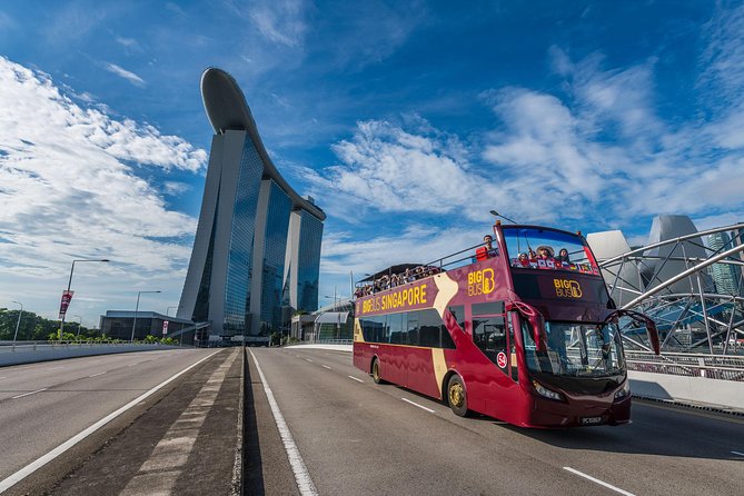 Big Bus Singapore Hop-On Hop-Off Tour - First Stop: Suntec City and Finding Your Bus