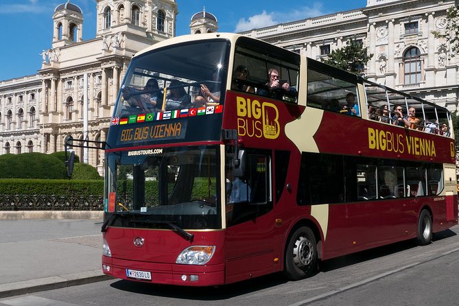 Big Bus Vienna Hop-On Hop-Off Sightseeing Tour - The two routes: how to choose what matches your Vienna day