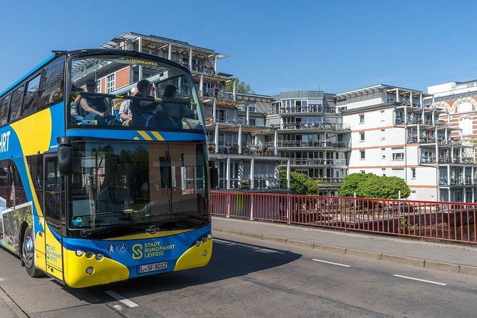 Big city tour Leipzig Hop on hop off - Comfort and getting around: buses that handle real travel needs