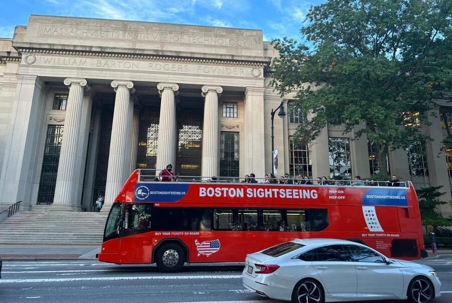 Boston: Hop-On Hop-Off All Day Boston Sightseeing Tour - Stop 6: Boston Public Library, John Hancock Tower, and Copley Square