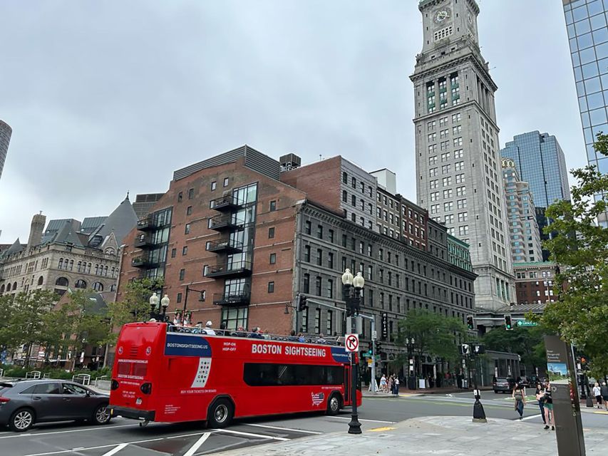 Boston: Hop-On Hop-Off Double-Decker Bus Sightseeing Tour - Stop 5: Cheers Pub Area and the Beacon Hill-to-Charles River View