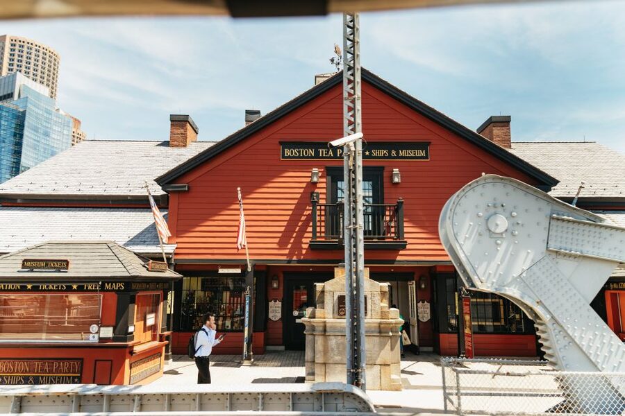 Boston: Hop-on Hop-off Old Town Trolley Tour - Orange Back Bay Loop: The City’s Practical Luxury Stops