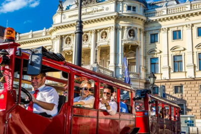 Bratislava: Sightseeing Bus Tour - Meeting at Námestie Eugena Suchoňa: Getting Started Smoothly