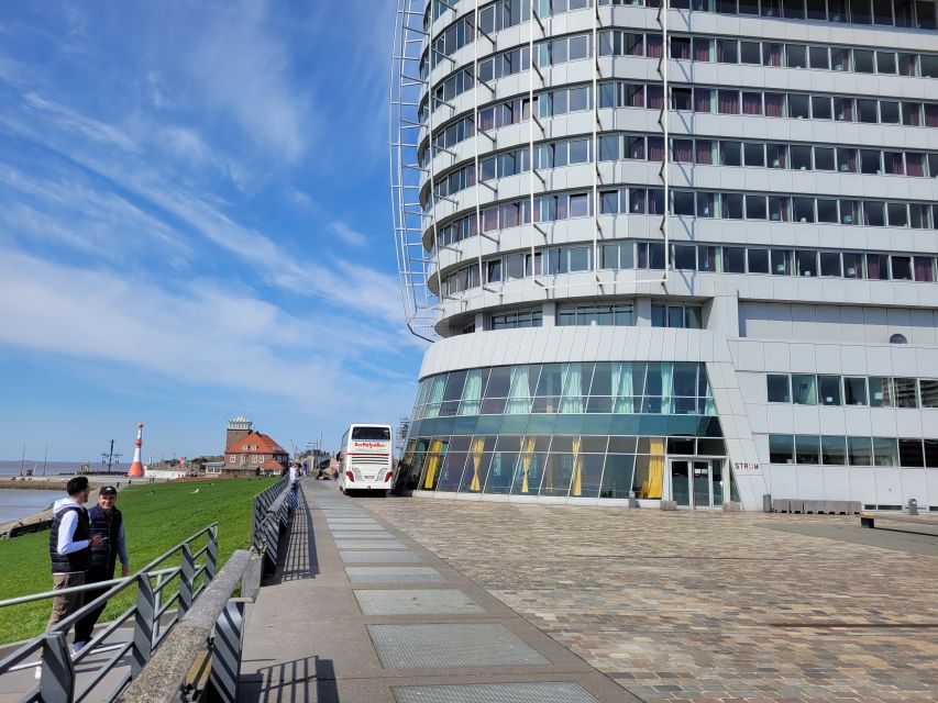 Bremerhaven: Harbor Bus Tour - Havenwelten (Harbor Worlds): getting a view of harbor operations up close