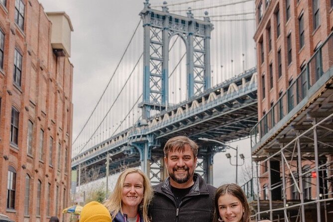 Brooklyn & DUMBO: Open-top Bus Tour and Guided Walking Tour - Group size and guides: what the day feels like with up to 75 people