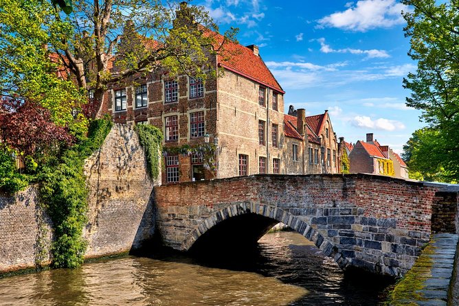 Bruges bus tour from Amsterdam - Free Time in Bruges: About 2 Hours to Do Your Own Thing