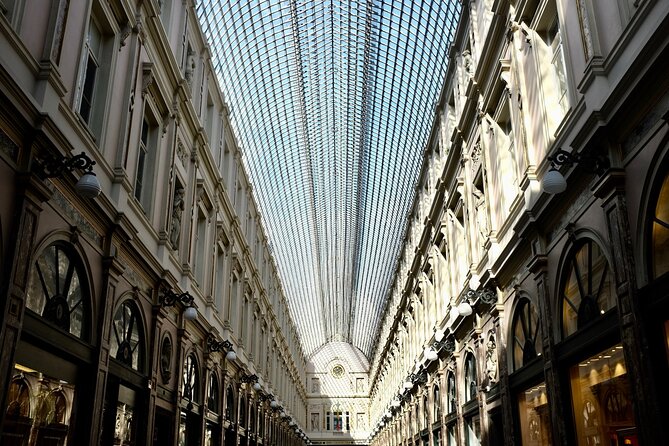 Brussels Highlights Walking and Bus Tour w/ Waffle - Palace of Justice and the Greco-Roman scale of Brussels